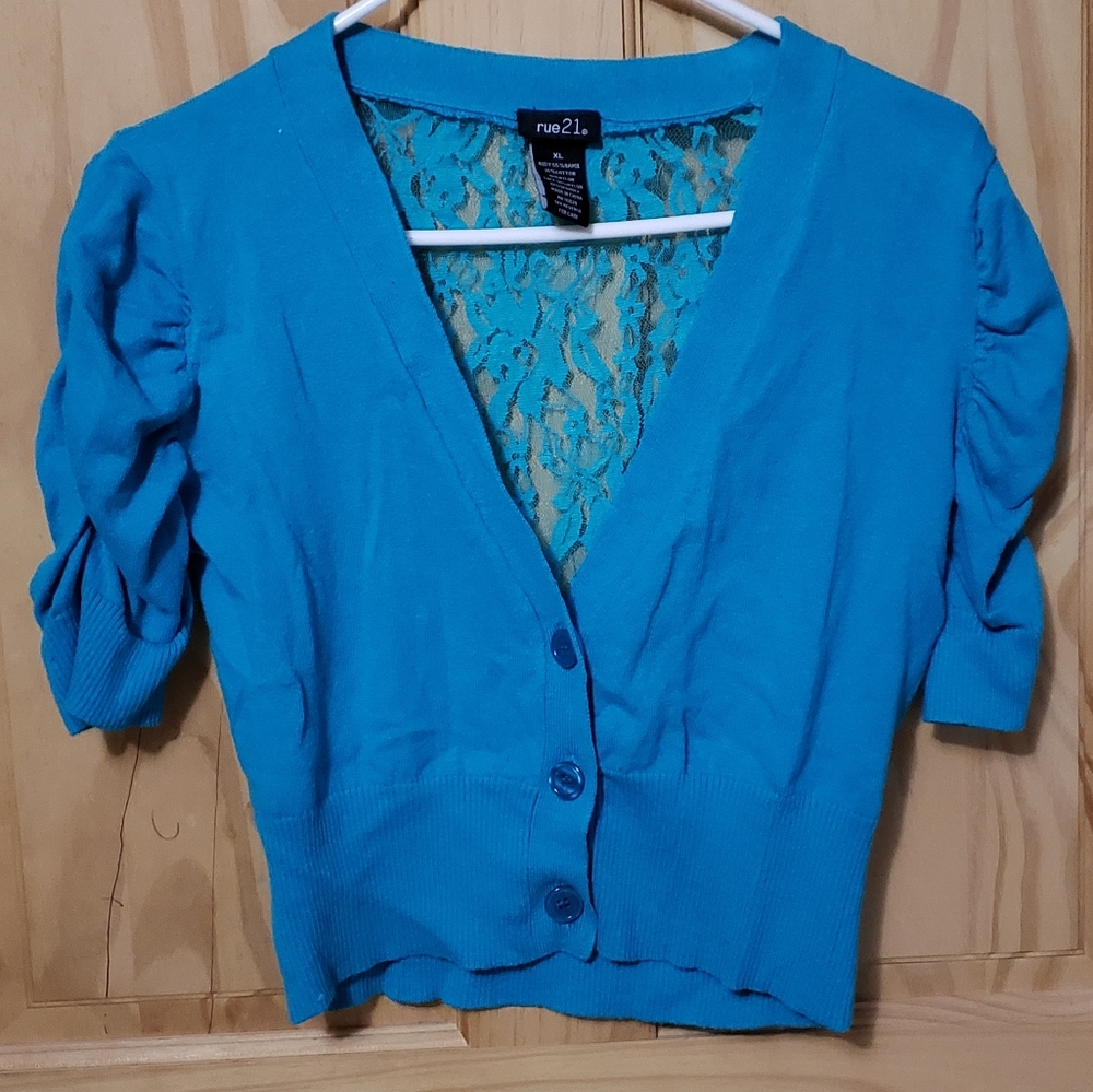 SOLD🌸Blue Laced Half Buttoned Cardigan
